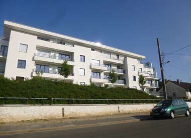 Location Parking EPERNON 0m² 2825 Parking