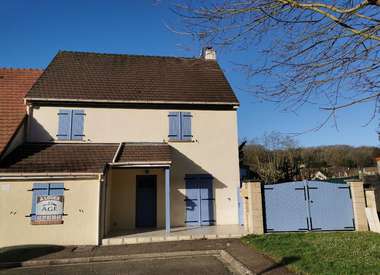 Maison 4 Pièces 140 m²